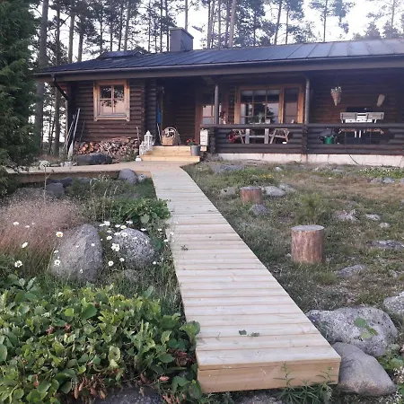 Velkuanmaa Lomamoekki Наантали