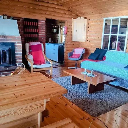 Velkuanmaa Lomamoekki *