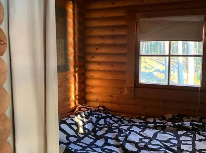 Velkuanmaa Lomamoekki Alpstuga Nådendal